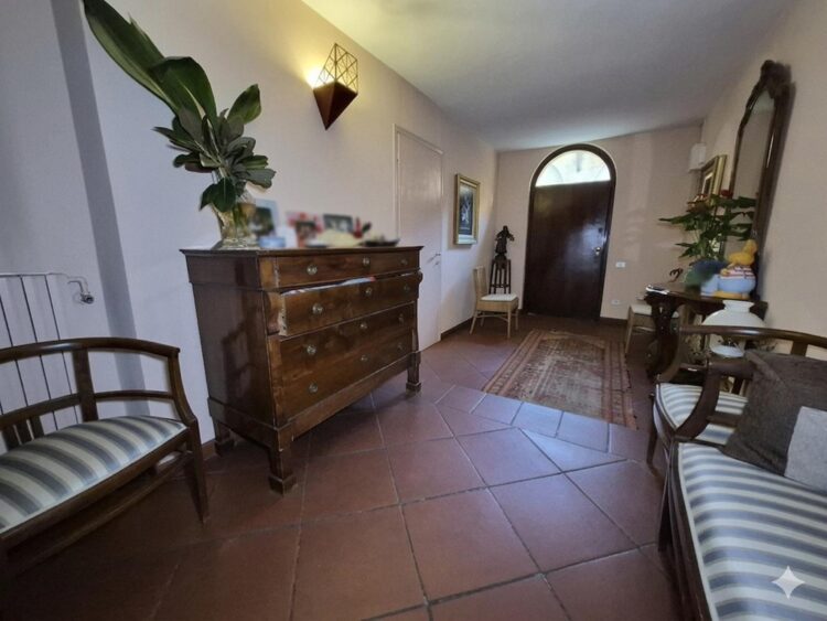 15_Ingr casa (1) 1775815398 gallery 750x563